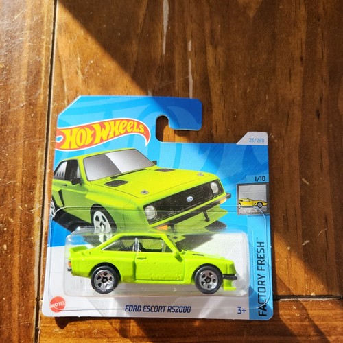 Hot wheels ford - hot,