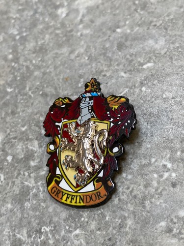 Warner bros pin - bros, studio