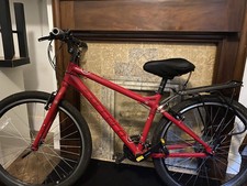 Red Carrera Bike  featuring a lightweight middle frame - 21 speeds
