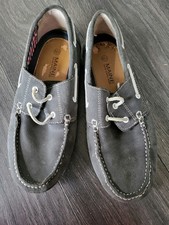 MAINE  Size 7  Pontoon Suede Boat Shoes