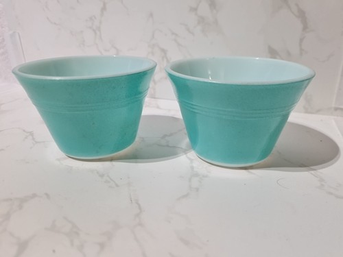 Pair blue vintage pyrex - pair,
