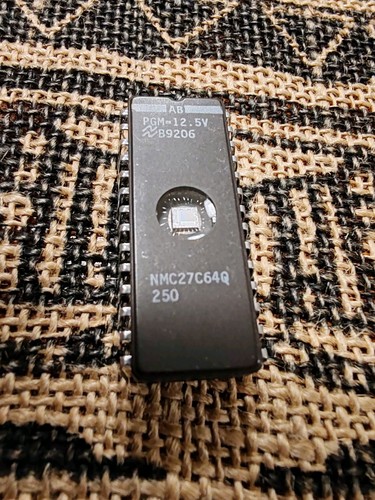 Nmc27c64 pin window eprom - ,