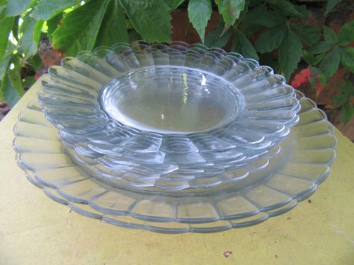 Duralex clear glass plates - clear, 18