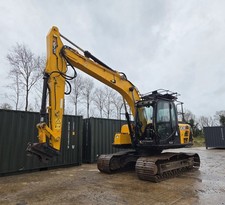 2017 JCB JS130LC+ Digger