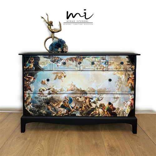 Stag minstrel chest - of, drawers