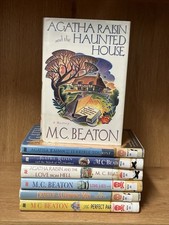 mc beaton books Lot  of 7