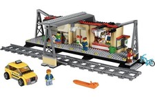 LEGO CITY: Train Station (60050) & High Speed Train (60051) - 99% Complete