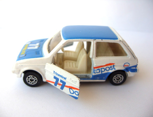 Corgi toys 281 austin - toys,