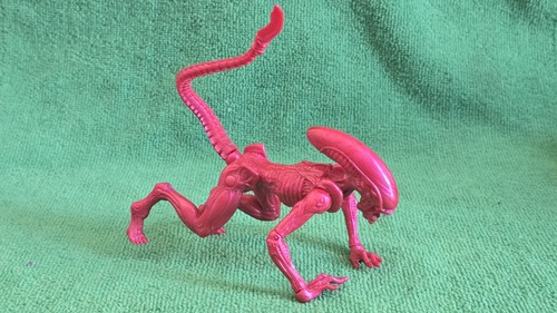 Lanard 2019 red - , xenomorph