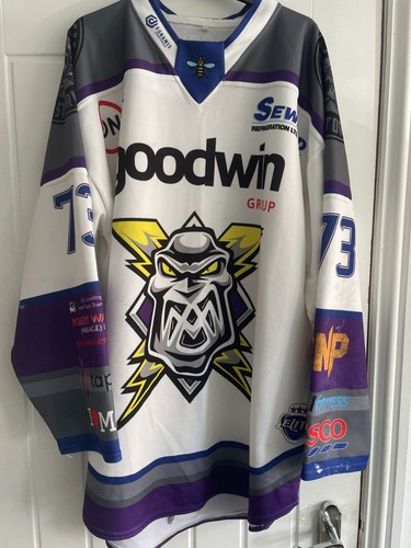 Manchester storm game - -, worn