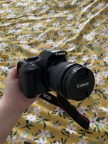 Canon eos 1100d - canon, slr