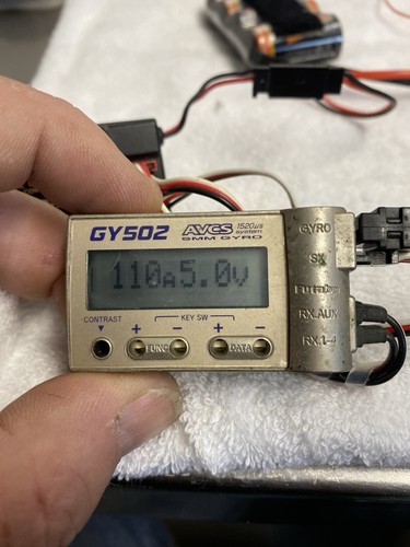 Futaba gy502 heading hold gyro - hold,