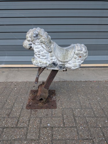 Vintage fairground metal - , park