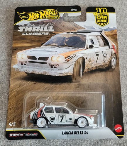 Hot wheels premium car - hot,