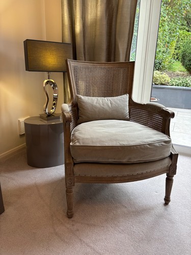One world barton bergere - one.world,
