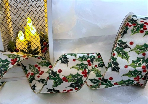Holly berries ivory cream - holly,
