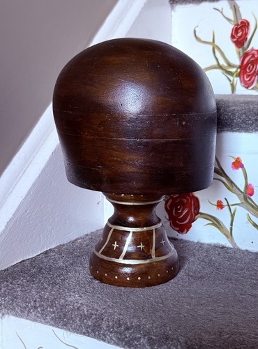Vintage hat block wooden - vintage,