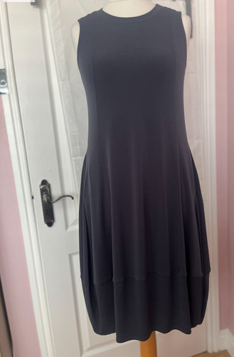 Bnwt marlawynne sleeveless - ,