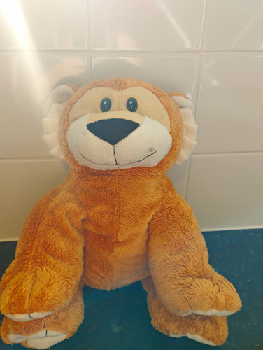 Plush lion soft toy - soft, teddy