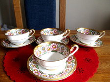 Victoria Bone China Marguerite Tea Cup and Saucer x 4