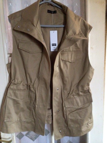 Gillet large 18 tan - large, 16/18