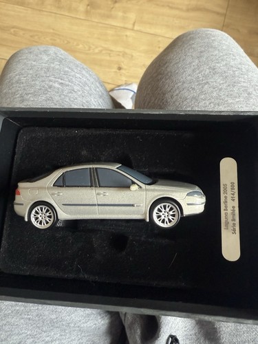 Renault laguna model - laguna,