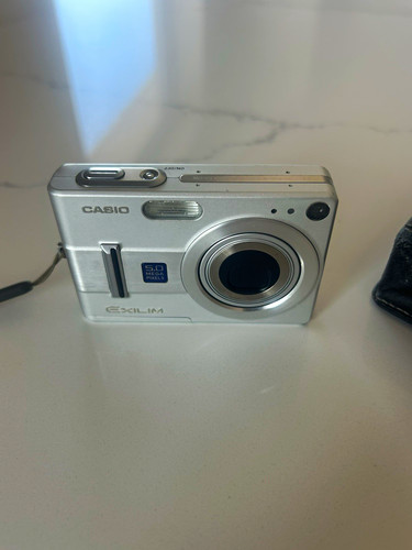 Casio exilim 0mp 3x - exilim,