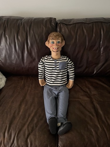 Professional ventriloquist - professional,