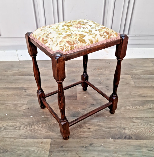 Vintage oak wooden stool - oak,