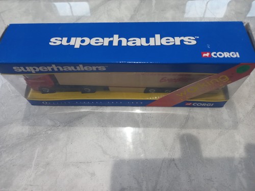 Boxed 2002 corgi - 2002, superhaulers