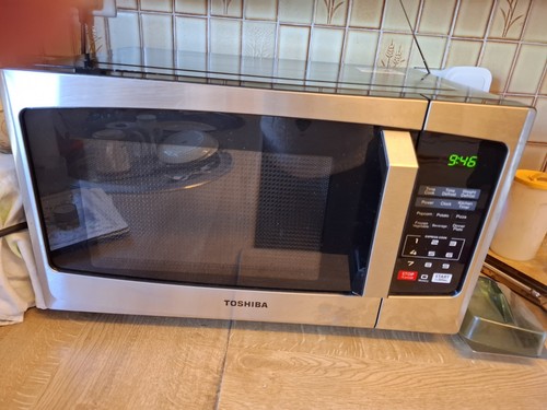 Toshiba 800w 23l - 800w, microwave