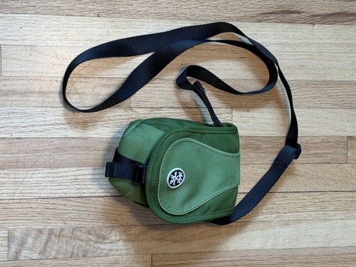 Crumpler small camera bag - small,