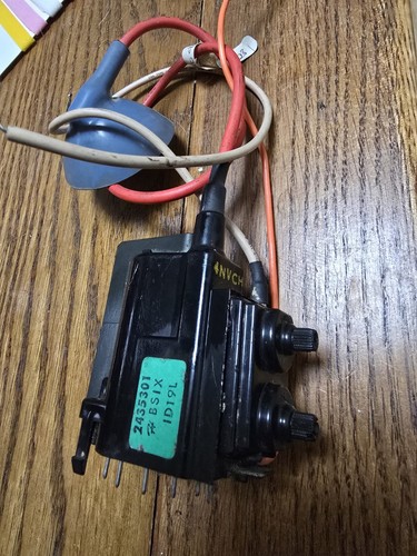 2435301 flyback line output - ,