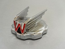 c1950 VINTAGE WOLSELEY WINGED/FLYING W CLASSIC CHROME 3.5 " RADIATOR CAP MASCOT