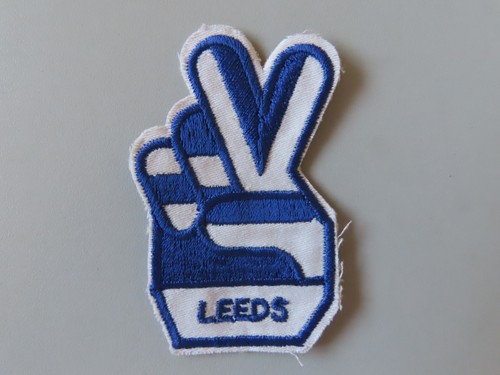 Vintage leeds united sew on - fc, sew-on