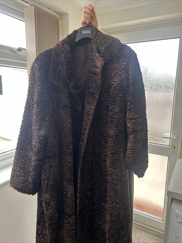 Riona stone designer - ,
