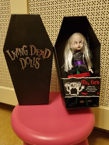 Eerie living dead dolls - eerie,
