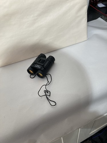 Compact pocket binoculars - pocket,