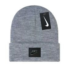 Nike Classic Logo Winter