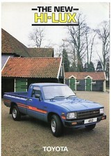 Toyota Hi-Lux Pick-Up 2WD 1982-1984 UK Market Foldout Sales Brochure