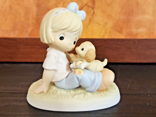 Precious moments figurine no - moments, figurine-