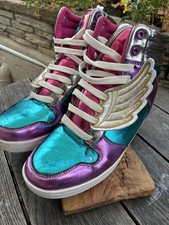 Cute To The Core Winged