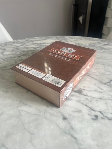 Harvey bored games poker set - harvey's,