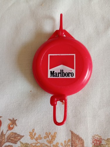 Marlboro promotion retractable - marlboro,