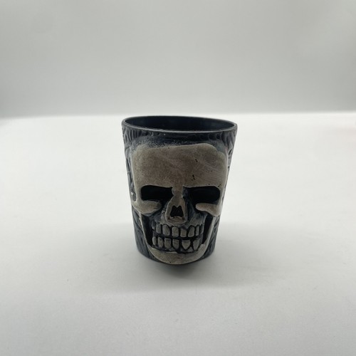 Black smokey clear skeleton - clear,