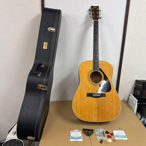Yamaha 250d acoustic guitar - yamaha,