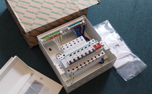 Crabtree consumer unit - unit, metal