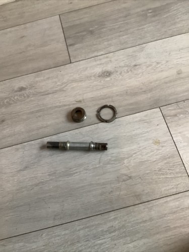 1959 bottom bracket - bracket, a16