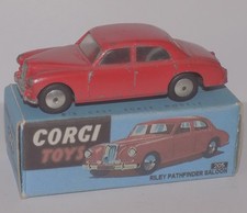 Corgi Toys No.205 Riley Pathfinder Saloon Car (Flat Hubs 1956-1959)