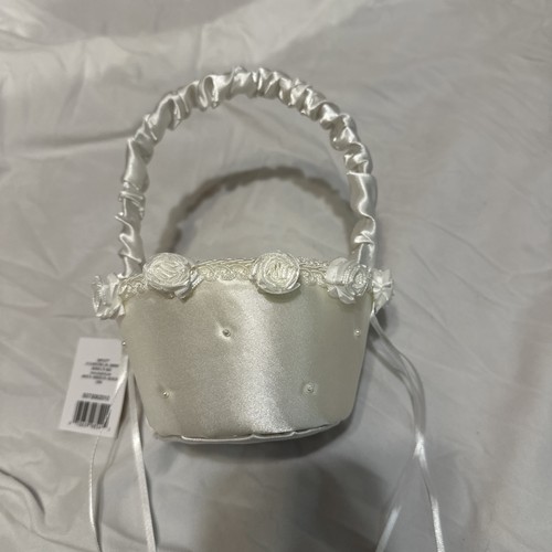 White satin flower - satin, basket